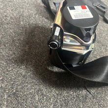 Load image into Gallery viewer, 2014-2016 RANGE ROVER FRONT LEFT DRIVER SEATBELT (LH) (P)