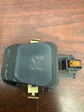 MERCEDES GLE350 WINDSHIELD RAIN CONTROL SENSOR MODULE (P)PN: A2469002603