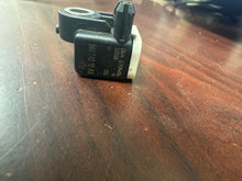 Load image into Gallery viewer, JEEP GRAND CHEROKEE FRONT ACCELERATION SENSOR (P) PN: 56054212AA