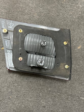 Load image into Gallery viewer, 2005-2007 HONDA ODYSSEY RIGHT REAR INNER PASSENGER TAIL LIGHT (P)