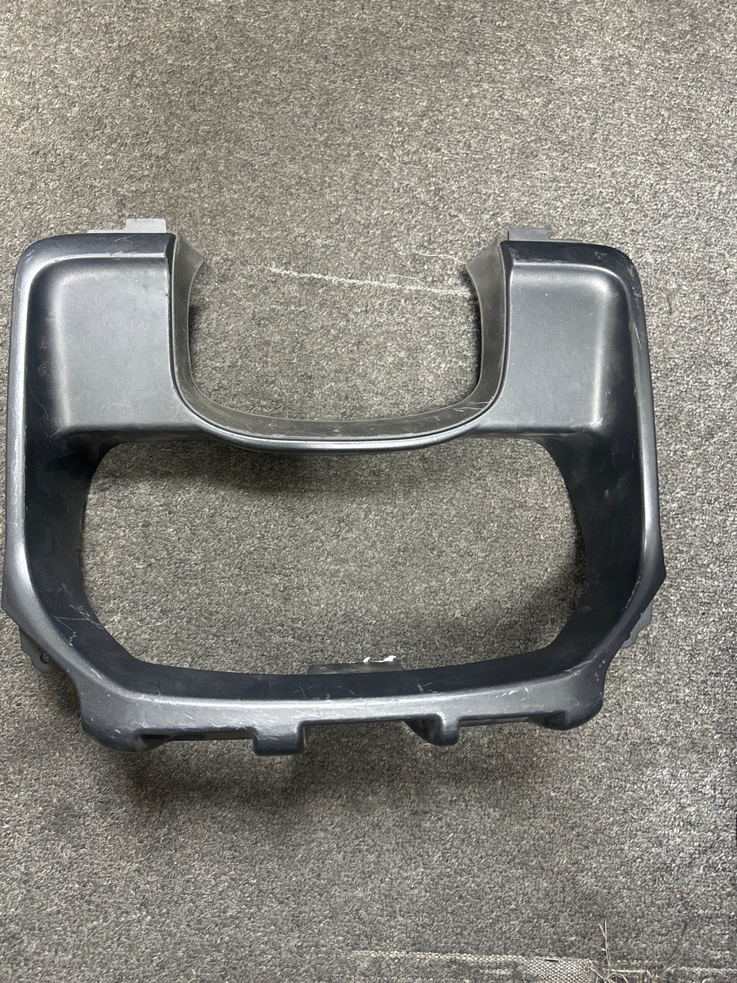 2014-2016 CHEVROLET SILVERADO SPEEDOMETER DASH CLUSTER BEZEL TRIM (P)