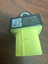 Load image into Gallery viewer, TOYOTA PRIUS REAR IMPACT SENSOR (P) PN: 89831-28040