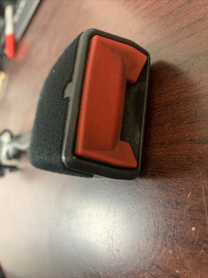 2015-2020 CADILLAC ESCALADE FRONT PASSENGER SEAT BUCKLE (RH (P)