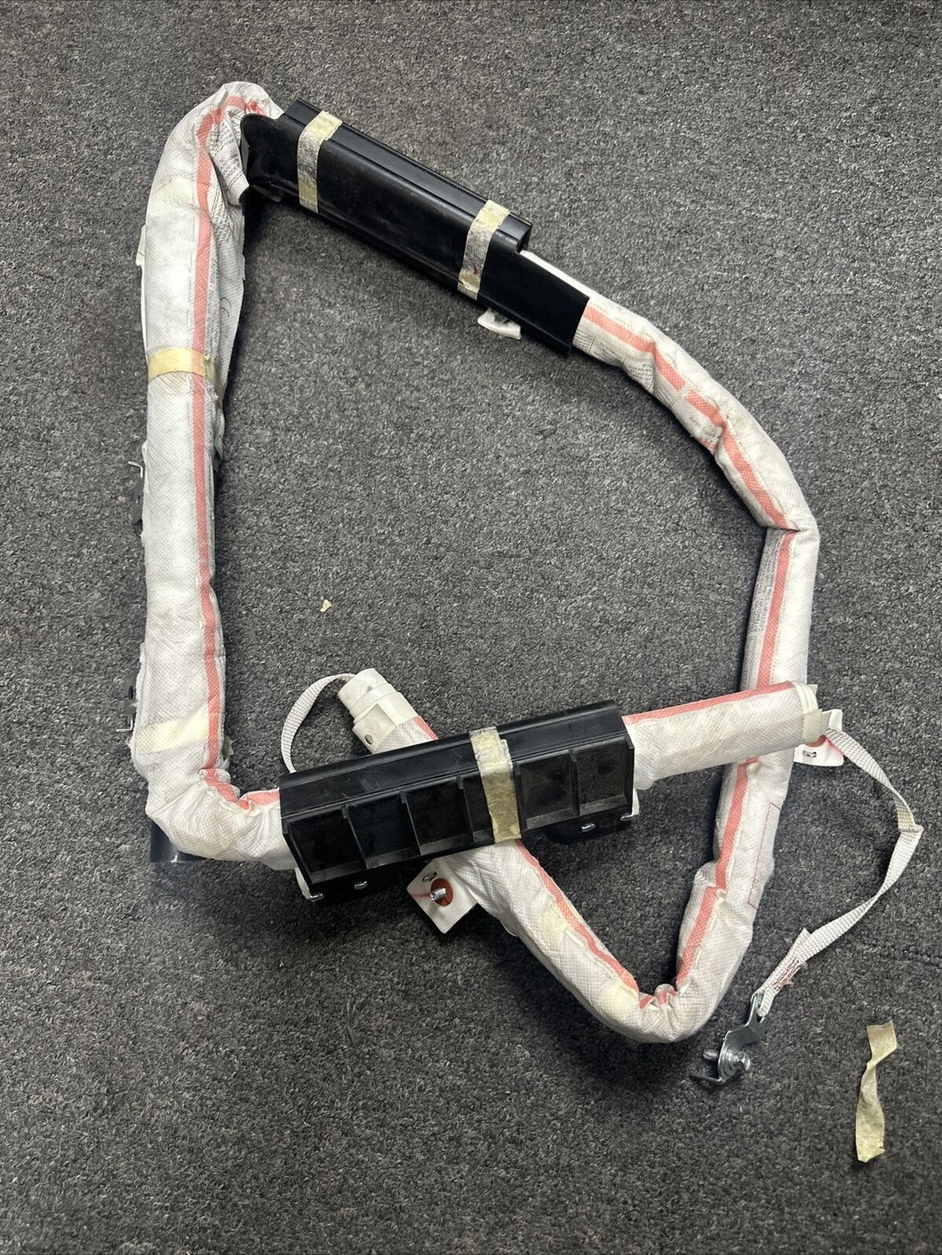 2014-2019 KIA SOUL PASSENGER UPPER SIDE ROOF CURTAIN (RH) (P)
