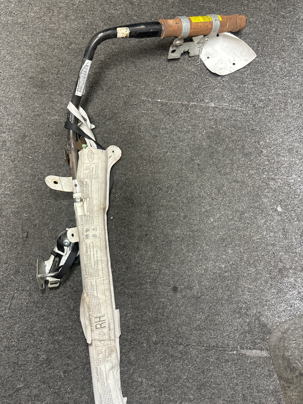 2005-2014 LAND ROVER LR3 FRONT RIGHT PASSENGER ROOF CURTAIN AIRBAG (RH) (P)