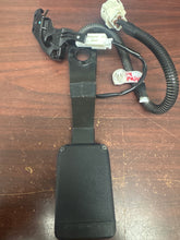 Load image into Gallery viewer, 2012-2019 TOYOTA PRIUS C FRONT RIGHT PASSENGER BUCKLE (RH) (P)