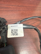 Load image into Gallery viewer, 2020-2024 NISSAN SENTRA FRONT RIGHT PASSENGER BUCKLE (RH) (P) PN: 643628200C