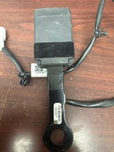 Load image into Gallery viewer, 2020-2024 NISSAN SENTRA FRONT RIGHT PASSENGER BUCKLE (RH) (P) PN: 643628200C