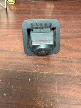 Load image into Gallery viewer, 2012-2016 CHEVY EQUINOX BACK UP REVERSE CAMERA (P) PN: 23188736