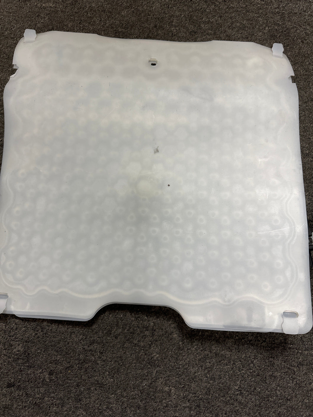 2017-2020 TESLA MODEL X PASSENGER SEAT OCCUPANT SENSOR (RH) (P) PN: 1036763-00-C