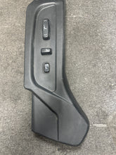 Load image into Gallery viewer, 2015-2018 KIA OPTIMA EX DRIVER FRONT SEAT OUTER FINISH TRIM PANEL (LH) (P)