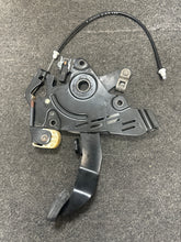 Load image into Gallery viewer, 2016-2023 MERCEDES METRIS W447 FOOT OPERATED PARKING BRAKE PEDAL (P) PN: A4474200084