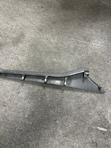 2020-2022 NISSAN SENTRA FRONT RIGHT PASSENGER SIDE CENTER CONSOLE COVER TRIM (P)