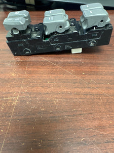 2011-2015 HYUNDAI SONATA DRIVER WINDOW SWITCH (LH) (P) PN: 202008876