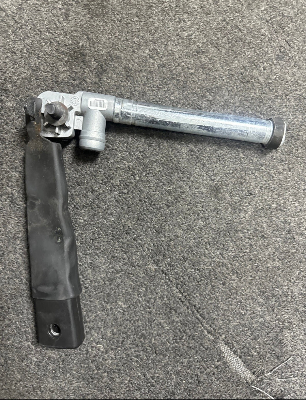 2009-2015 CHEVROLET TRAVERSE FRONT PASSENGER SIDE PRETENSIONER (RH) (P)