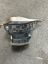 Load image into Gallery viewer, 2014-2018 JEEP CHEROKEE FRONT RIGHT PASSENGER DASH AC AIR VENT (RH) (P)
