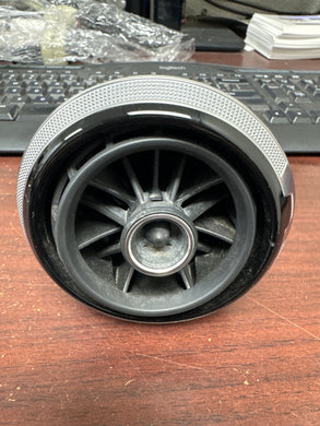 2015-2017 AUDI A3 S3 SEDAN FRONT DASHBOARD AIR VENT (P)