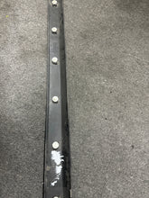 Load image into Gallery viewer, 2015-2020 DODGE RAM PROMASTER CITY PASSENGER FRONT DOOR MOLDING (RH) (P)