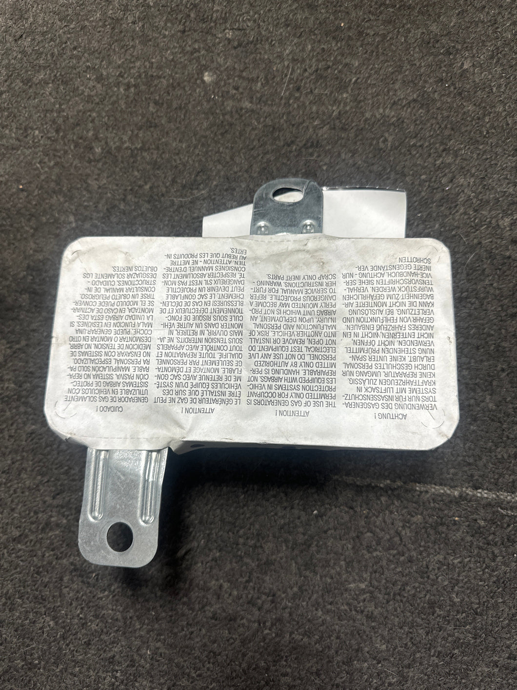 2001-2008 BMW 7 E65 E66 FRONT RIGHT PASSENGER DOOR AIRBAG (RH) (P)