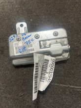 Load image into Gallery viewer, 2001-2008 BMW 7 E65 E66 FRONT RIGHT PASSENGER DOOR AIRBAG (RH) (P)