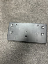 Load image into Gallery viewer, 2012-2019 FIAT 500 LICENSE PLATE KIT (P) PN: 68078624AA