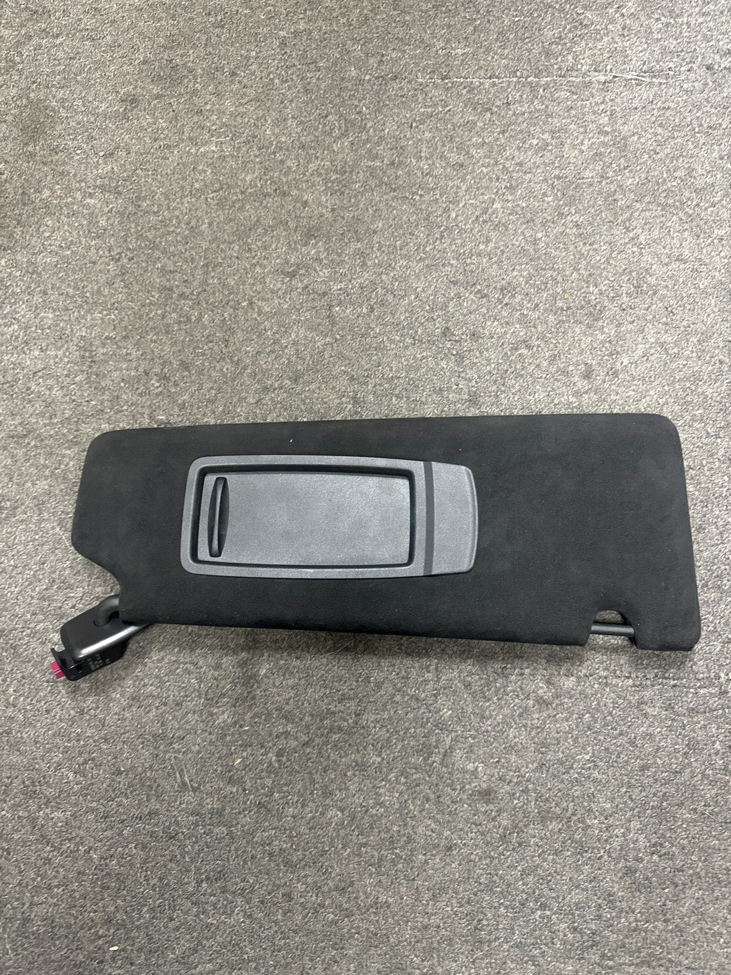 2018 BMW 740LI BLACK LEFT SIDE CLOTH SUNVISOR (LH) (P)