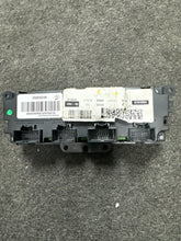 Load image into Gallery viewer, 2008-2012 BUICK ENCLAVE TEMPERATURE CLIMATE AC CONTROL (P) PN: 25869249