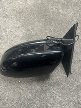 Load image into Gallery viewer, 2011-2014 DODGE CHARGER DRIVER SIDE VIEW MIRROR (LH) (P)