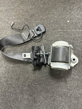 Load image into Gallery viewer, 2009-2015 JAGUAR XF PASSENGER SEATBELT (RH) (P)