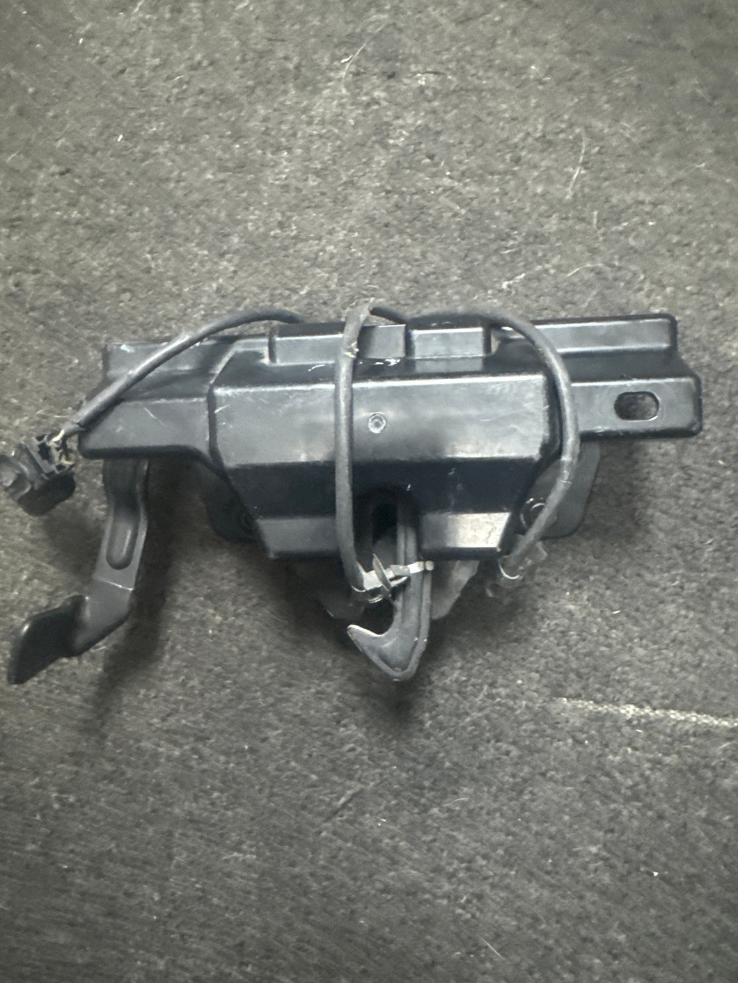 2015-2017 HYUNDAI SONATA HOOD LOCK LATCH (P)