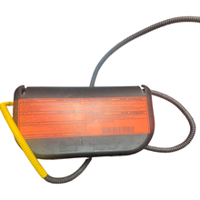 Load image into Gallery viewer, 2006-2007 INFINITI G35 FRONT RIGHT PASSENGER SEAT AIRBAG (RH) (P)