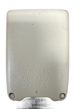 Load image into Gallery viewer, 2004-2009 TOYOTA PRIUS FRONT RIGHT PASSENGER BUCKLE (RH) (P)