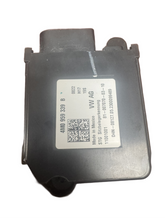 Load image into Gallery viewer, VOLKSWAGEN TIGUAN FRONT RIGHT PASSENGER SEAT OCCUPANT SENSOR (RH) (P) PN: 4M0 959 339 B