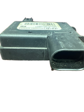 Load image into Gallery viewer, HYUNDAI ACCENT OCCUPANT MODULE CONTROL UNIT (P) PN: 88952-1R500