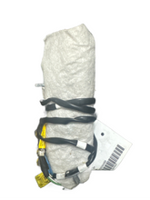 Load image into Gallery viewer, 2012-2015 SATURN VUE FRONT LEFT DRIVER SEAT AIRBAG (LH) (P)