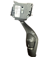 Load image into Gallery viewer, 2012-2018 FORD FOCUS STEERING COLUMN WINDSHIELD WIPER SWITCH (P)