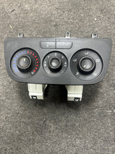 Load image into Gallery viewer, 2015-2018 DODGE RAM PROMASTER CITY AC HEATER CLIMATE CONTROL UNIT (P) PN: 735608096