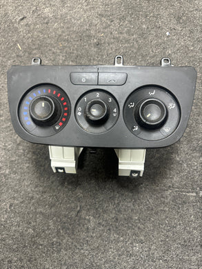 2015-2018 DODGE RAM PROMASTER CITY AC HEATER CLIMATE CONTROL UNIT (P) PN: 735608096