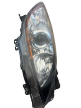 Load image into Gallery viewer, 2010-2013 MAZDA 3 FRONT RIGHT PASSENGER HEADLIGHT (RH) (P)