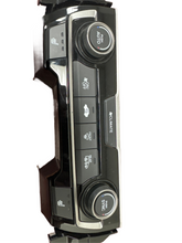 Load image into Gallery viewer, 2017-2018 HONDA CIVIC AC HEATER CLIMATE TEMPERATURE CONTROL (P)