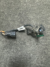 Load image into Gallery viewer, 2016 - 2018 KIA SORENTO REAR VIEW BACKUP PARKING ASSIST CAMERA P PN: 95760-C6110