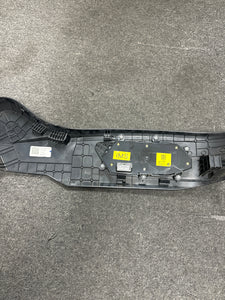2020-2022 HYUNDAI SONATA FRONT LEFT SIDE SEAT OUTER SWITCH TRIM COVER PANEL (LH) (P)