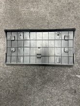 Load image into Gallery viewer, 2012-2019 FIAT 500 LICENSE PLATE KIT (P) PN: 68078624AA