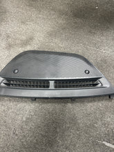 Load image into Gallery viewer, 2021-2023 KIA SELTOS DASH INSTRUMENT PANEL CENTER SPEAKER COVER GRILLE (P)