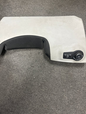 2017-2020 JEEP COMPASS DASHBOARD LOWER BOTTOM TRIM (P)