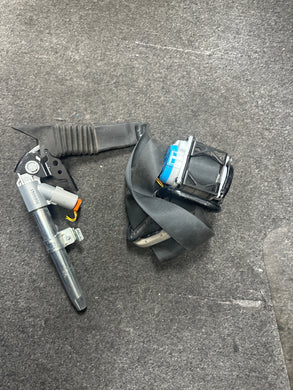 2014-2017 MAZDA 6 FRONT PASSENGER SEATBELT RETRACTOR ASSEMBLY (RH) (P)