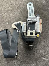 Load image into Gallery viewer, 2015-2020 HONDA FIT FRONT RIGHT PASSENGER SEATBELT RETRACTOR (RH) (P)