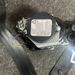 2008-2013 RANGE ROVER SPORT L320 LEFT DRIVER SEATBELT (LH) (P)