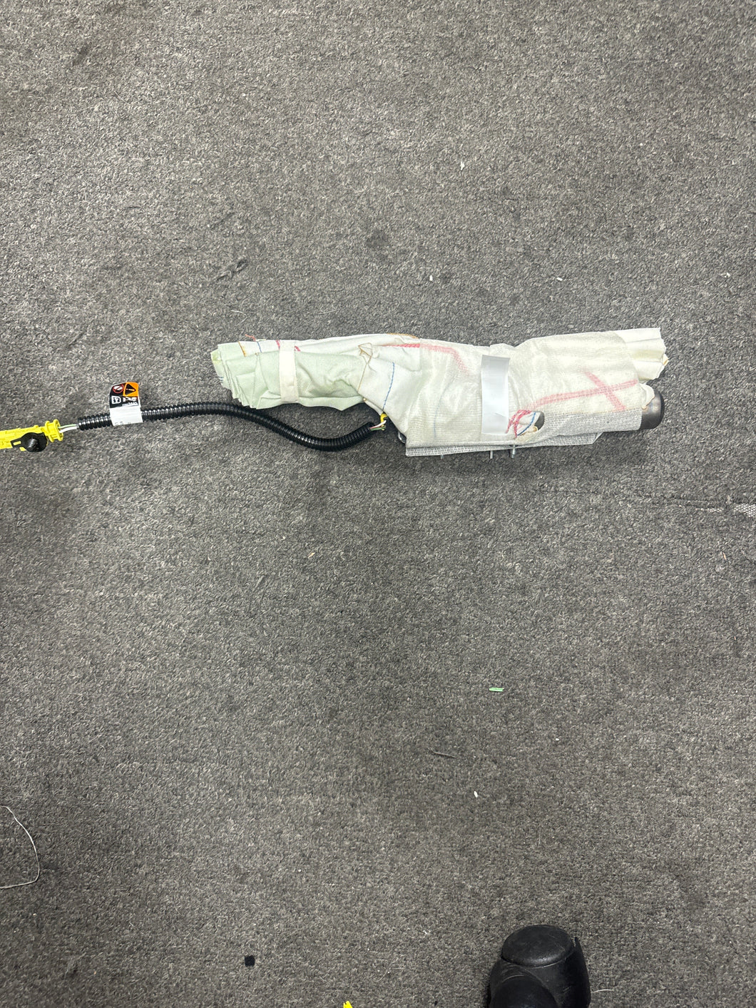 2013-2017 GMC ACADIA TRAVERSE ENCLAVE FRONT LEFT DRIVER SEAT AIRBAG (LH) (P) PN: 22855973