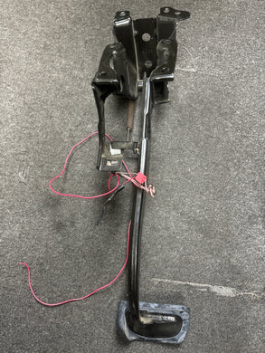 2016-2022 MERCEDES METRIS W447 BRAKE STOP PEDAL (P)